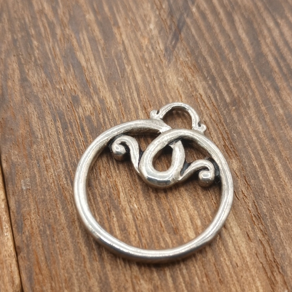 Victorian Gates Silver Tone Swirl Round Pendant Charm - Women Jewelry P246